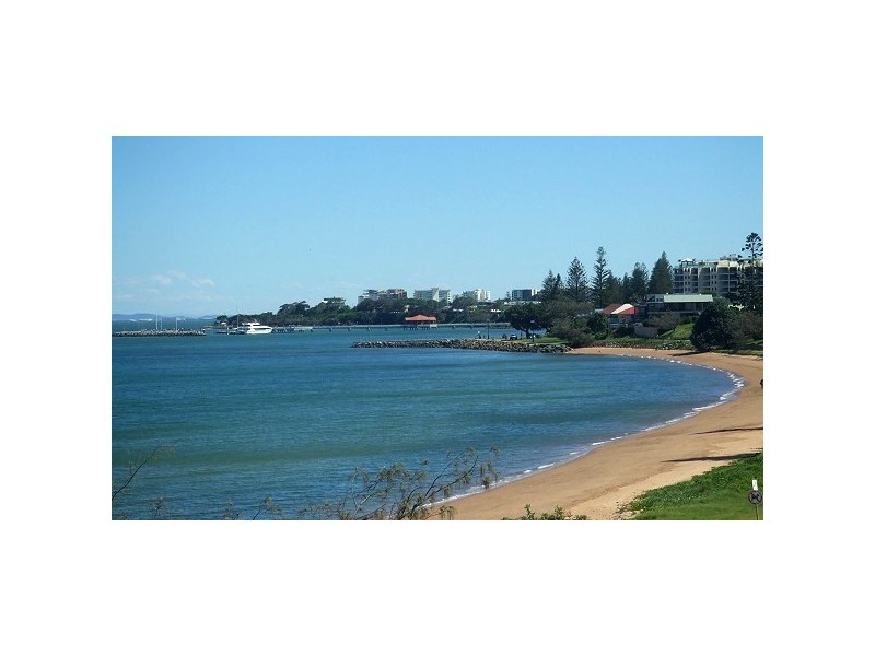 7 Queens Beach Lane, Scarborough QLD 4020