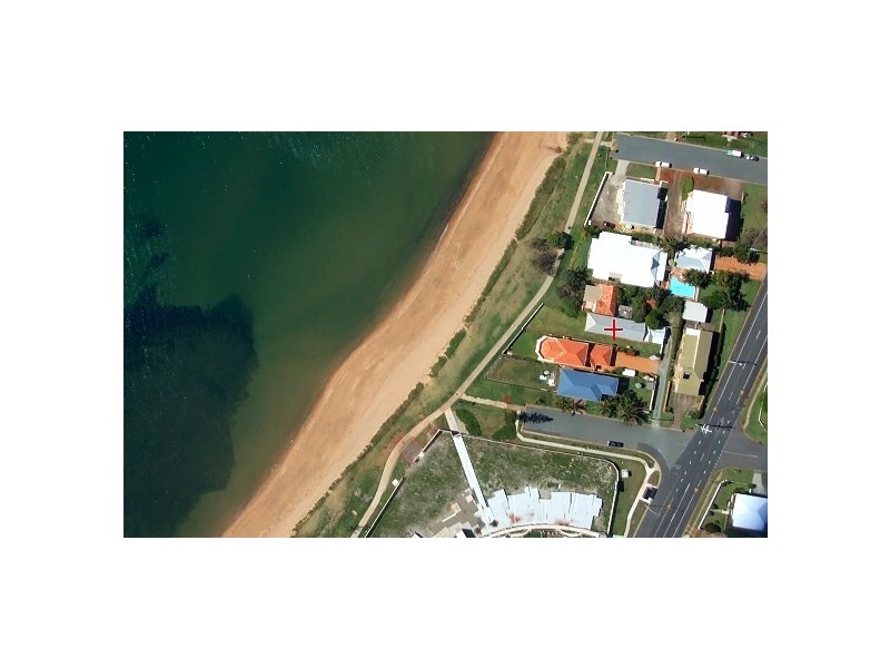 7 Queens Beach Lane, Scarborough QLD 4020