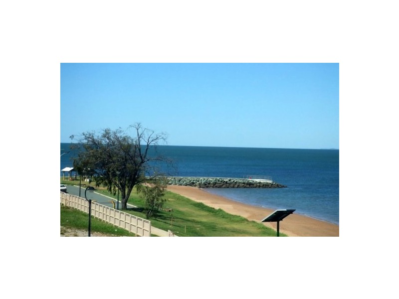 7 Queens Beach Lane, Scarborough QLD 4020