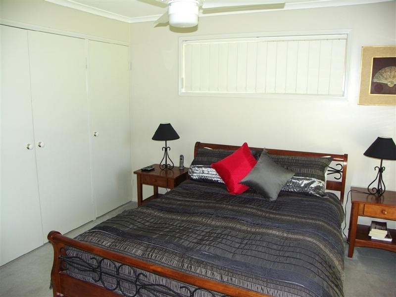 10 Alfreda Street, Margate QLD 4019