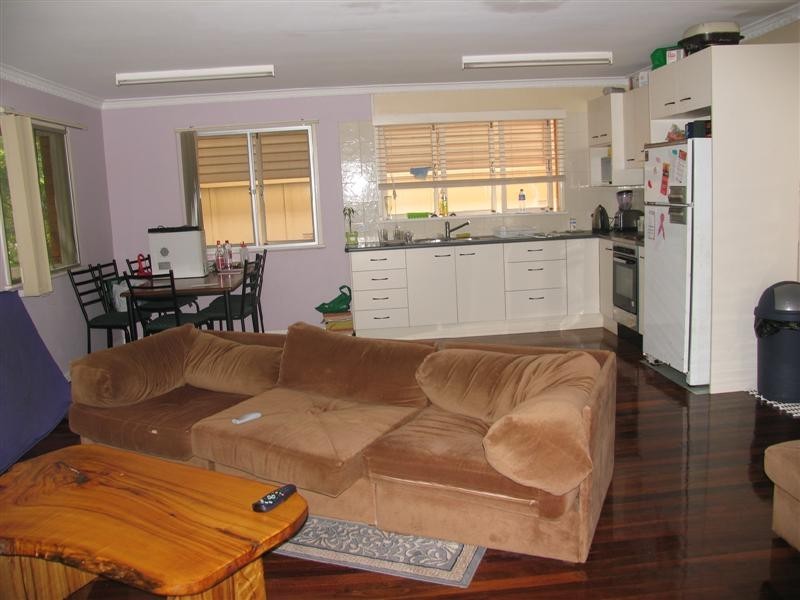 571A Oxley Avenue, Scarborough QLD 4020