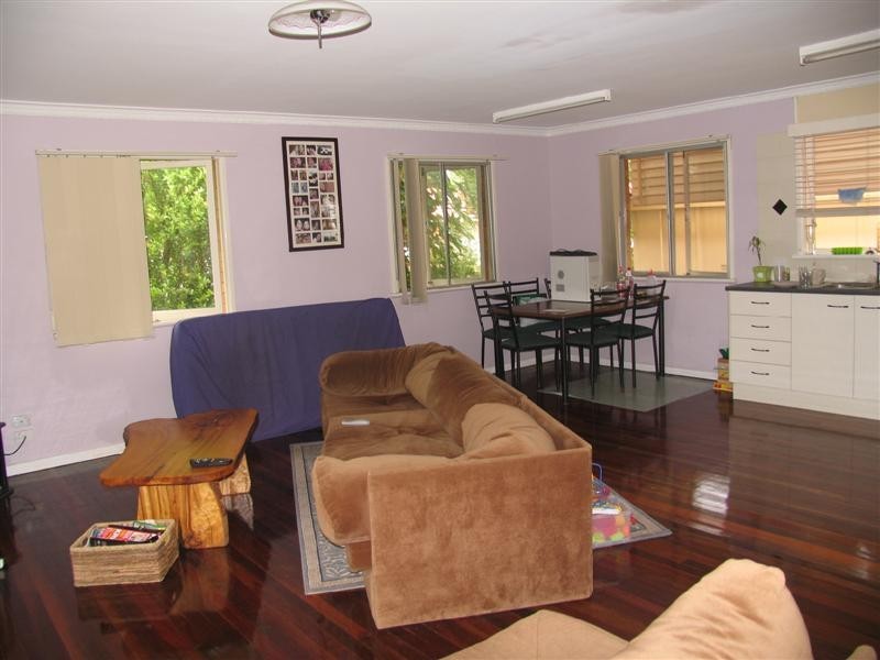 571A Oxley Avenue, Scarborough QLD 4020