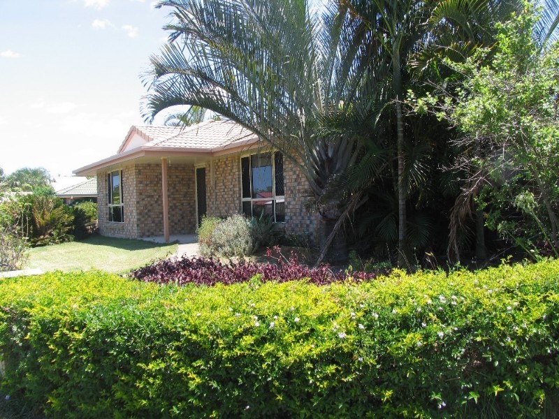 2 Greene Street, Rothwell QLD 4022