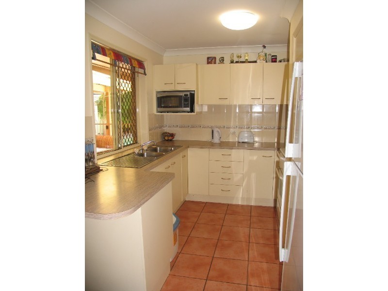 2 Greene Street, Rothwell QLD 4022