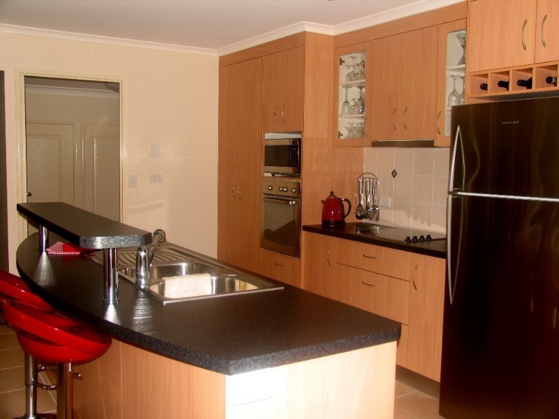 8 Brennan Road, Scarborough QLD 4020