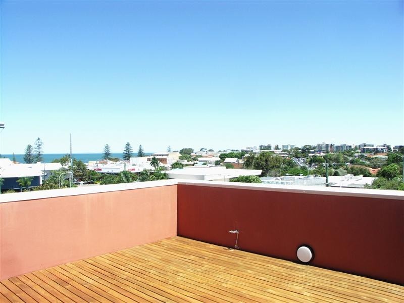 10/2 Irene Street, Redcliffe QLD 4020