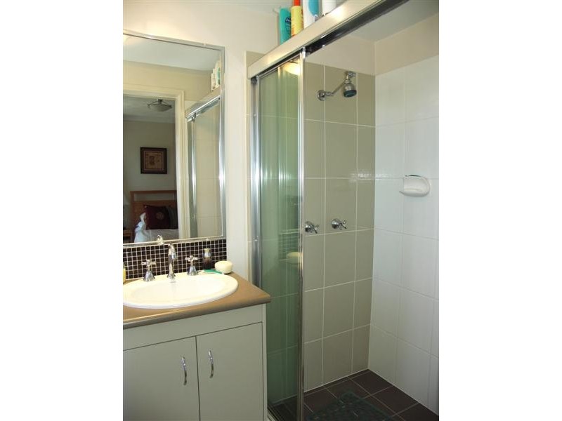 10/2 Irene Street, Redcliffe QLD 4020