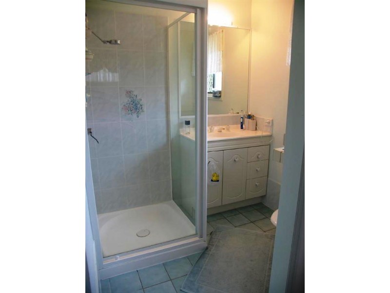 3 Shangri La Court, Rothwell QLD 4022