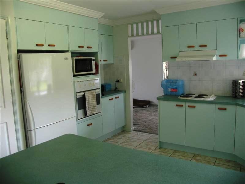 3 Shangri La Court, Rothwell QLD 4022