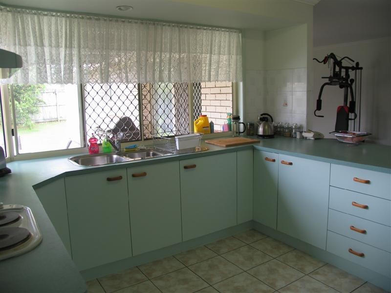 3 Shangri La Court, Rothwell QLD 4022