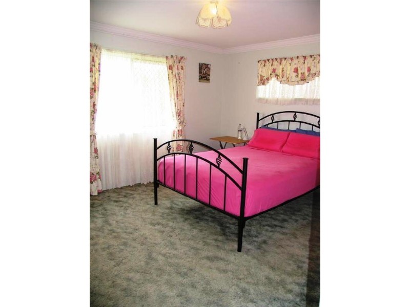 3 Shangri La Court, Rothwell QLD 4022