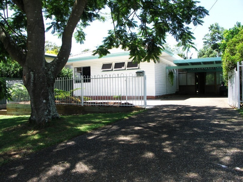 20 Central Avenue, Scarborough QLD 4020