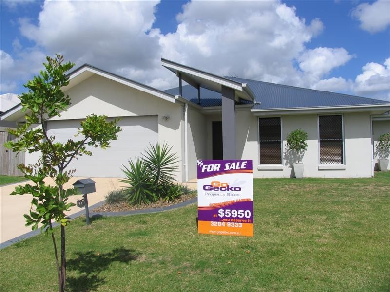 25 Allister Crescent, Rothwell QLD 4022