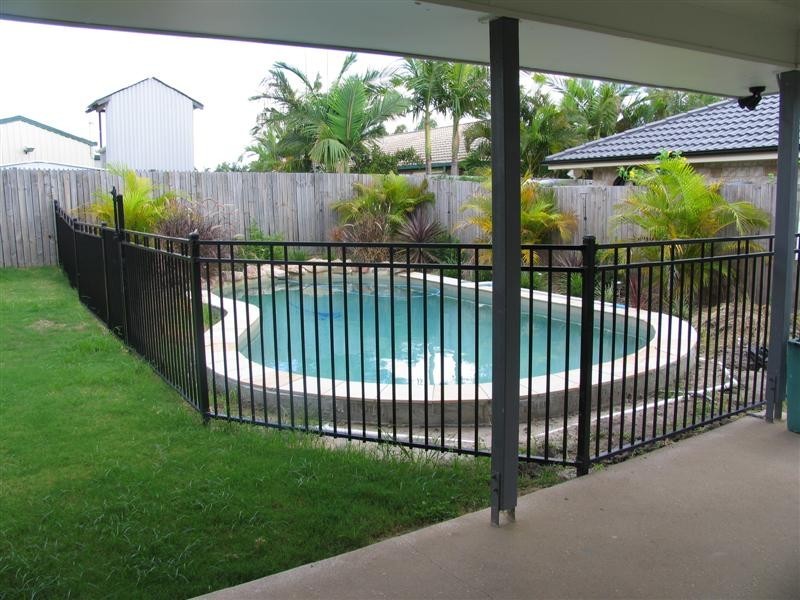 25 Allister Crescent, Rothwell QLD 4022