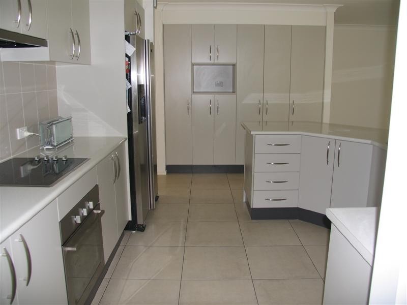 25 Allister Crescent, Rothwell QLD 4022