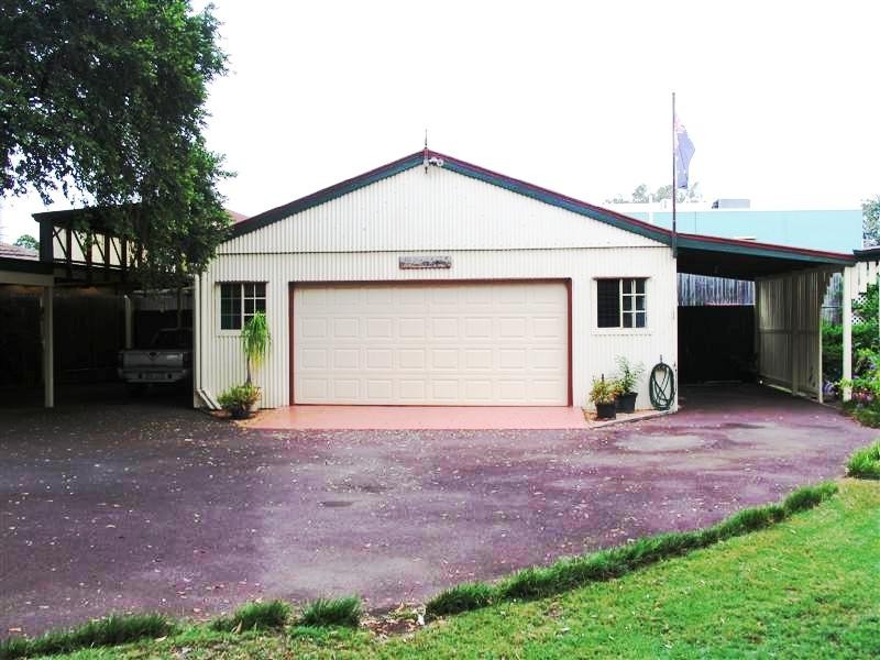 6 Elizabeth Street, Beachmere QLD 4510