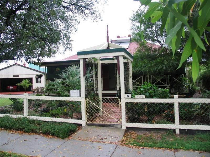 6 Elizabeth Street, Beachmere QLD 4510