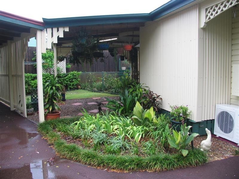 6 Elizabeth Street, Beachmere QLD 4510