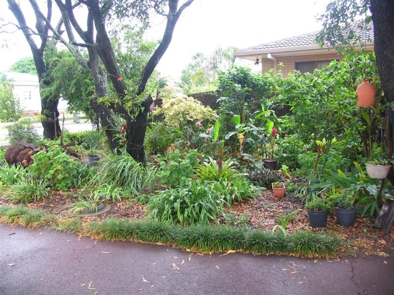 6 Elizabeth Street, Beachmere QLD 4510