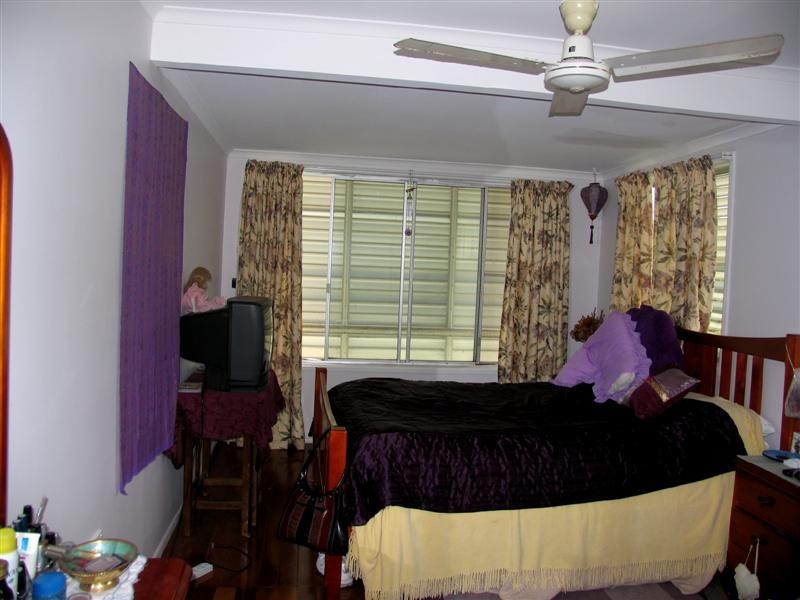 17 Ettie Street, Redcliffe QLD 4020