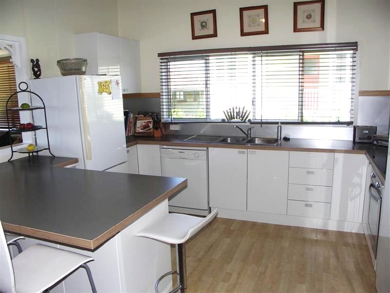 3 Griffith Road, Scarborough QLD 4020