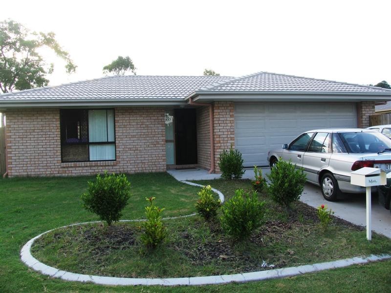 18 Bauhinia Court, Morayfield QLD 4506