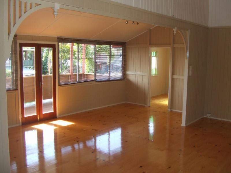 18 Water Street, Deception Bay QLD 4508