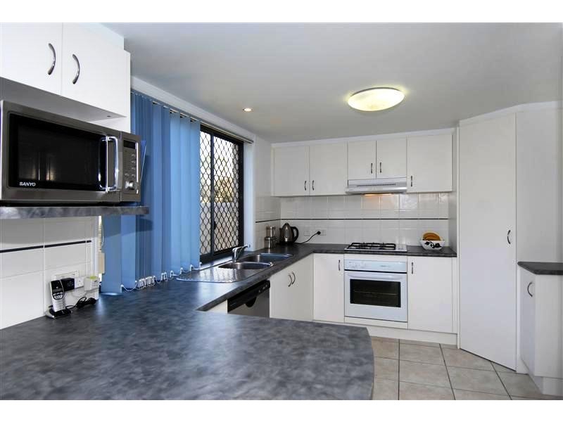 28 Mowbray Court, Kallangur QLD 4503