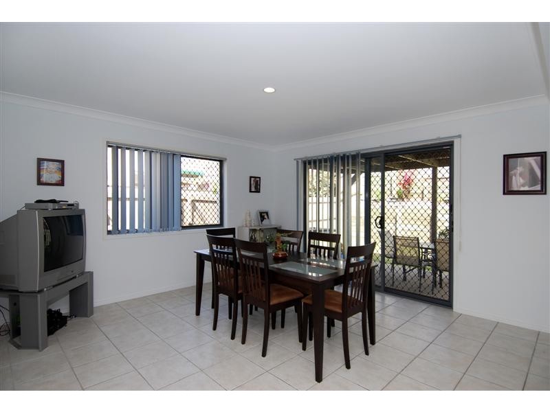 28 Mowbray Court, Kallangur QLD 4503