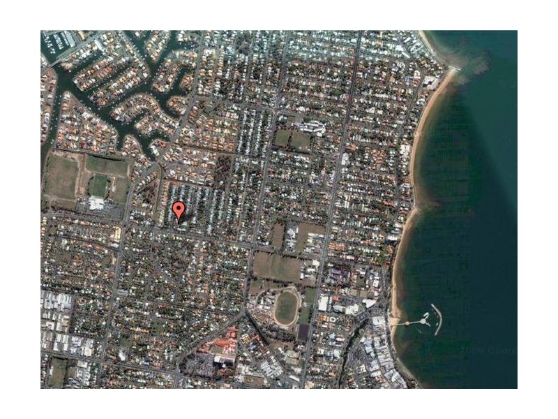 4 Ettie Street, Redcliffe QLD 4020