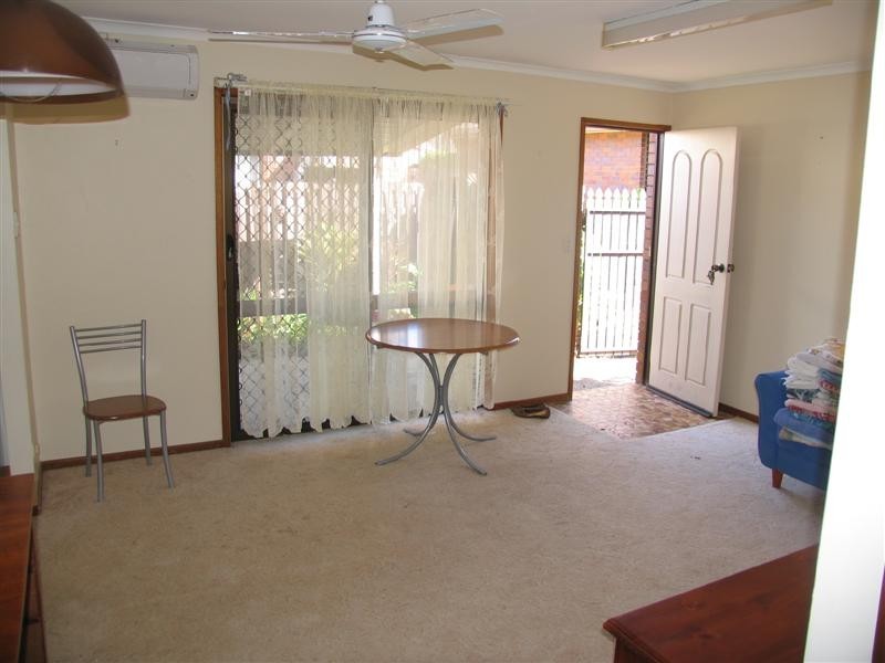 1/51 Sutton Street, Redcliffe QLD 4020