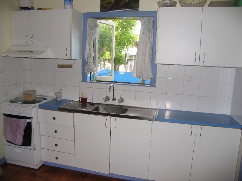 35 Westbrook Street, Woody Point QLD 4019