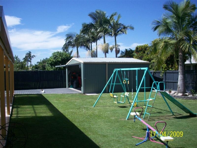 27 Kate Avenue, Deception Bay QLD 4508