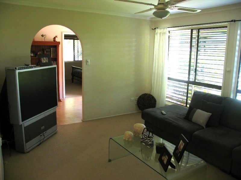 50 Grace Street, Scarborough QLD 4020