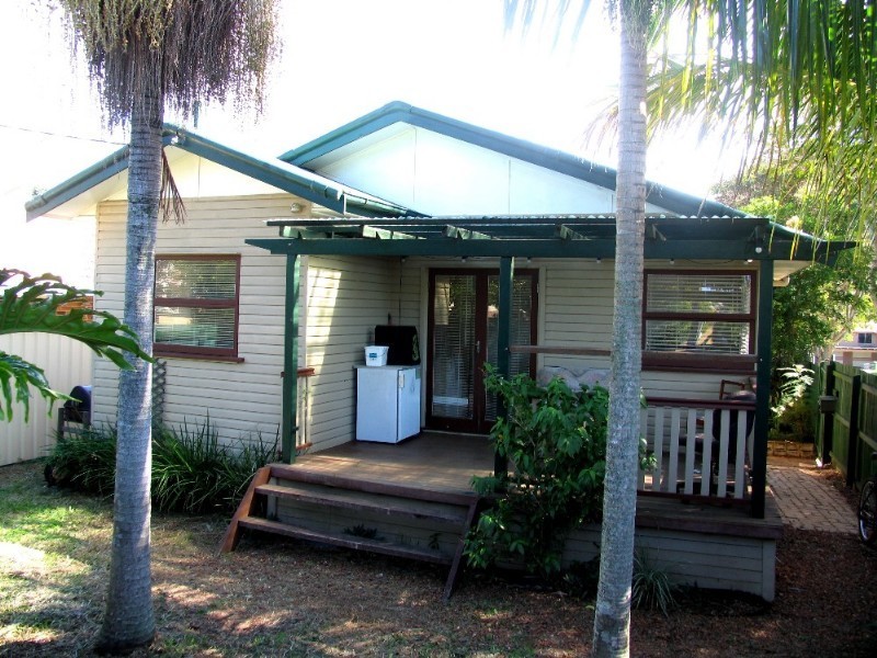 123 Arthur Street, Woody Point QLD 4019