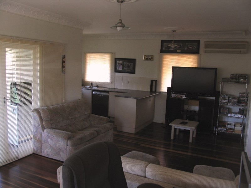 123 Arthur Street, Woody Point QLD 4019