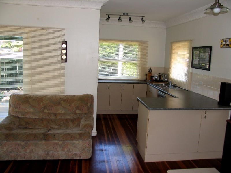 123 Arthur Street, Woody Point QLD 4019