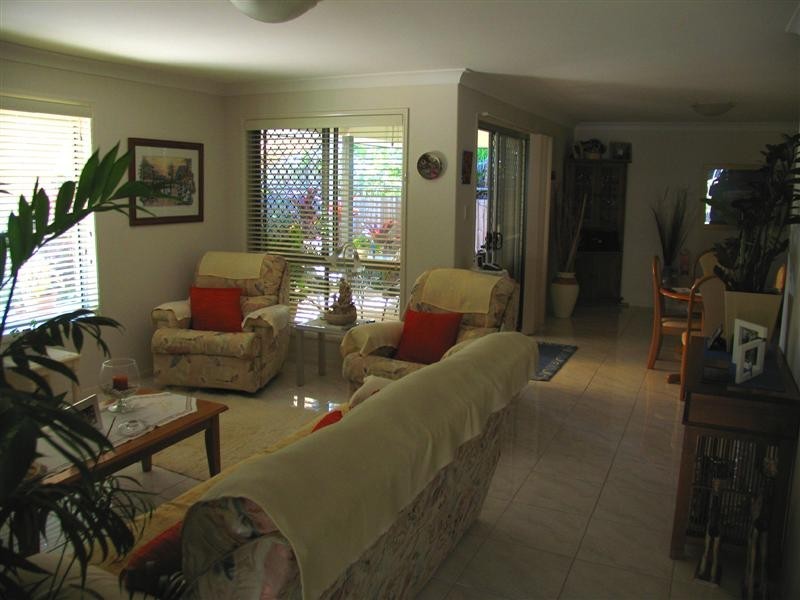 2 Dalton Street, Redcliffe QLD 4020