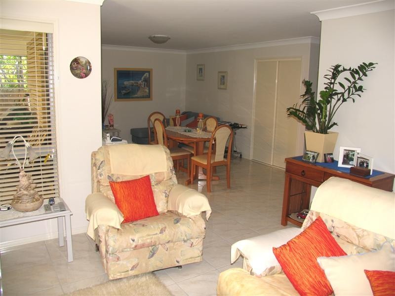 2 Dalton Street, Redcliffe QLD 4020