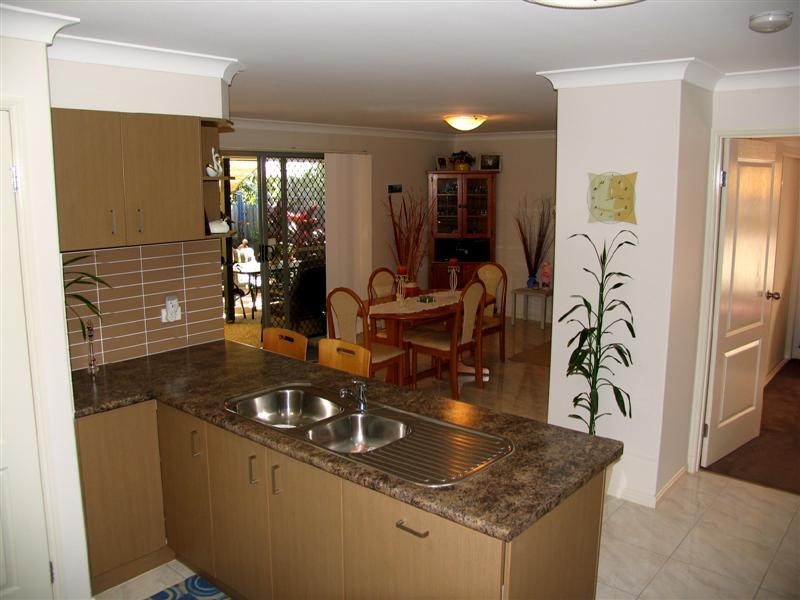 2 Dalton Street, Redcliffe QLD 4020