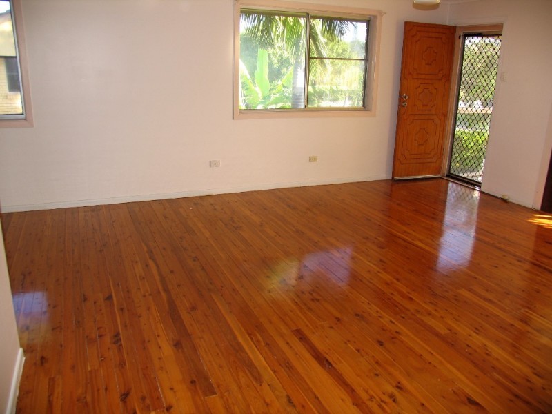 127 King Street, Woody Point QLD 4019