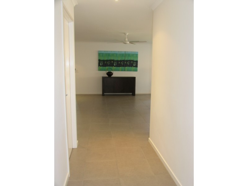 4 Grange Court, Narangba QLD 4504