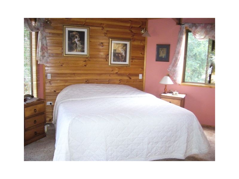 32 Margaret Street, Woodford QLD 4514