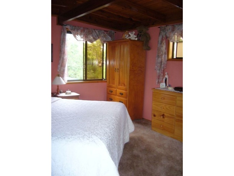 32 Margaret Street, Woodford QLD 4514