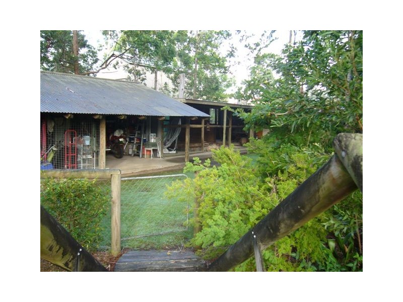 32 Margaret Street, Woodford QLD 4514