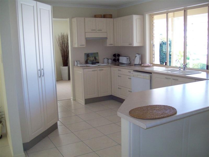 169 Griffith Road, Newport QLD 4020