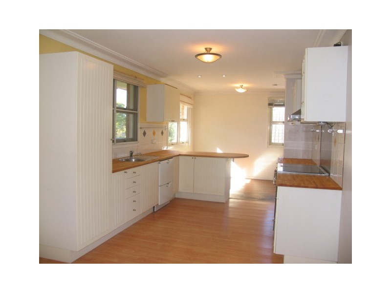 32 Lucinda Street, Clontarf QLD 4019