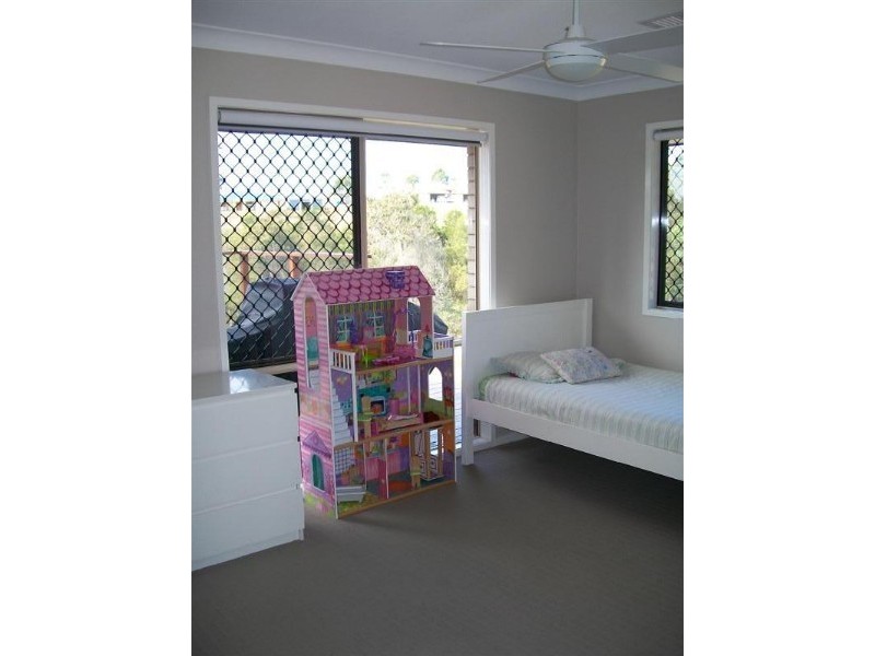 5 Pinot Court, Morayfield QLD 4506