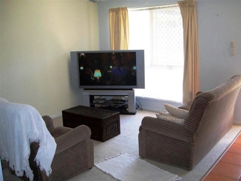 35 Michael Avenue, Morayfield QLD 4506