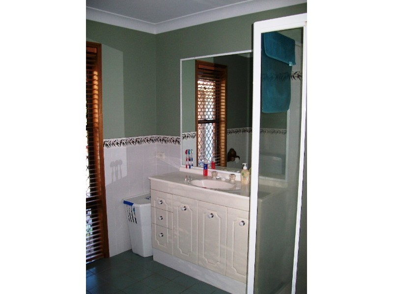 6 Manikato Court, Burpengary QLD 4505